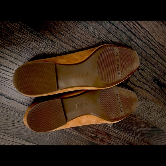 Anne Klein iFlex suede flats size 7 - Picture 2 of 6